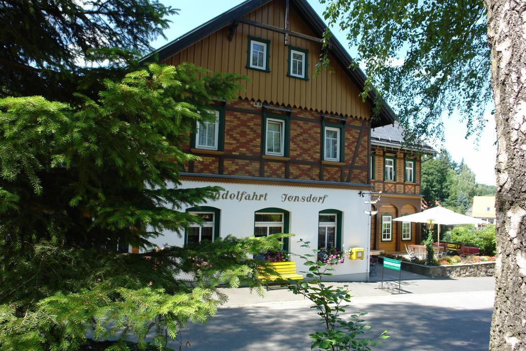 Hotel Gondelfahrt Курорт Йонсдорф Экстерьер фото